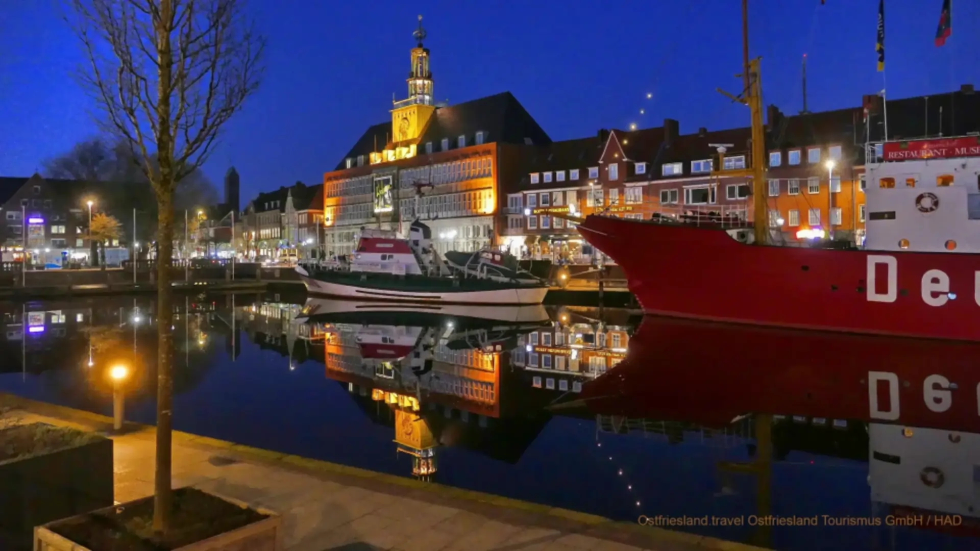 Emder Hafen im Januar
